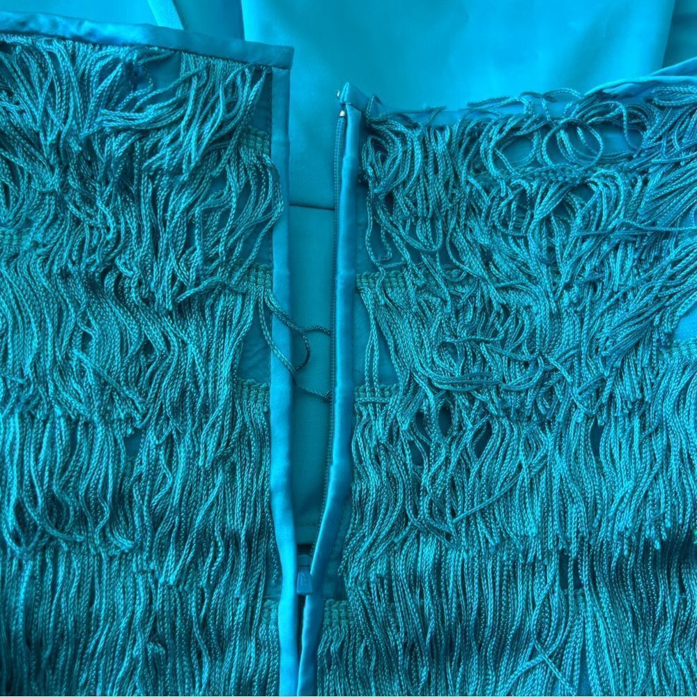 PHOEBE COUTURE Aqua Fringe MidiāDressāViaāNeimanāMarcusāSizeā12. - Picture 5 of 7